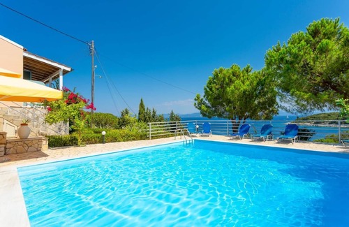 Katsimatika Villa | Dolphin Villa 2 - Two Bedroom Villa, Sleeps 5