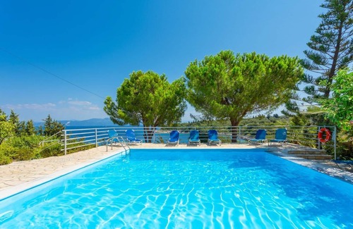Katsimatika Villa | Dolphin Villa 3 - Two Bedroom Villa, Sleeps 5