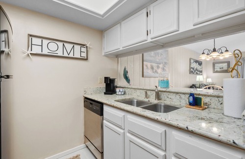 Harbor Oaks Condo | Dolphins Den - Boat Slip and Water View ~ Cove