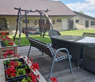 Tarczek House | Dom i Stodoła Sowa w piżamie
