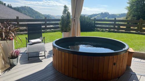 Lapsze Nizne House | Dom na Zielonym Wzgórzu z własną Sauną i Jacuzzi