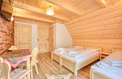 Brzegi Apartment | Dom Pod Lipą