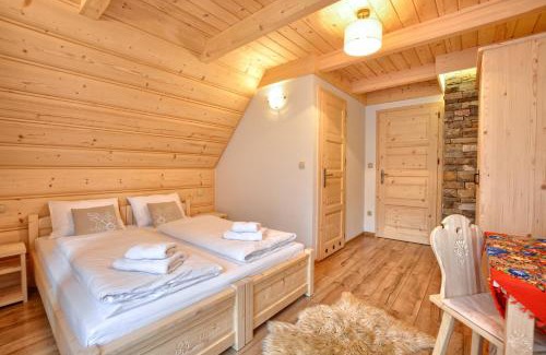 Brzegi Apartment | Dom Pod Lipą