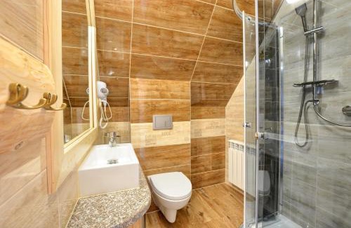 Brzegi Apartment | Dom Pod Lipą
