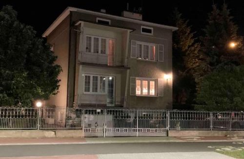 Lubaczow House | Dom Rodzinny Rever Grand