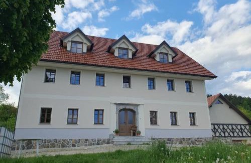 Predjama House | Domačija Blaževc