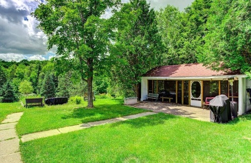 Val-Alain House | Domaine 4 Chutes Val-alain 5 min du Camping Lac-george 30 min des Ponts Québec