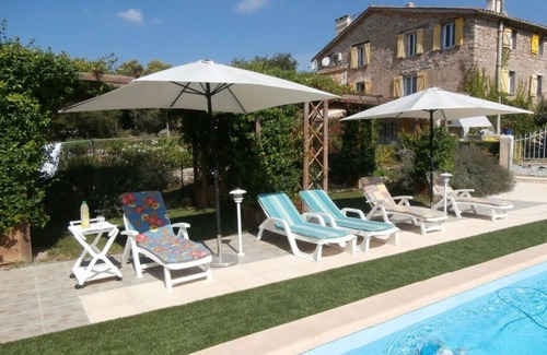 La Motte Apartment | Domaine de Château-Vieux Studio *, swimming pool, jaccuzzi, pétanque, fitness.