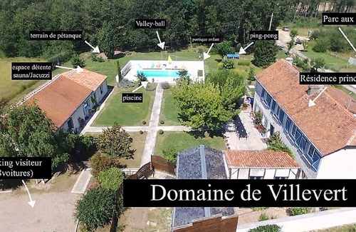 Luze Cottage | Domaine de Villevert Swimming pool, Sauna, Spa, Pétanque in Luzé 37120 Indre et Loire
