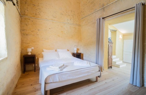 Saint-Martin-Lalande Bed & Breakfast | Domaine des Périès