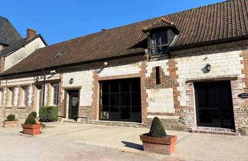 Beauchamps House | Domaine du Lieu Dieu - Gîte de l'Abbaye 7 rooms 30 people