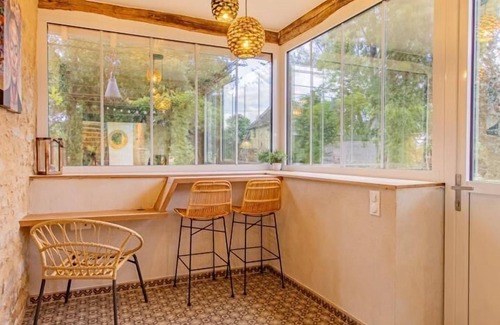 Volesvres House | Domaine du Vieux Moulin