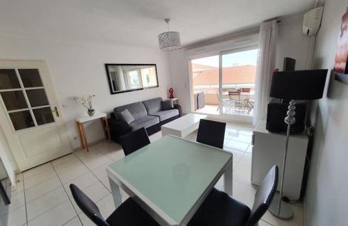 Antibes Apartment | Domaine Juan Flore