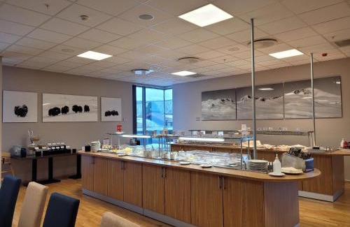 Dovre Hotel | Dombåstun Motel
