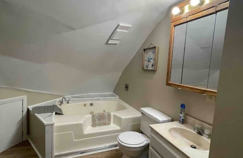 Dover Other | Dome house in DoverTN, near KY lake with event room, creek, pond & hunting land.