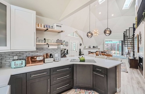 Bailey House | Dome, Tiny Home & Den | Riverside Oasis