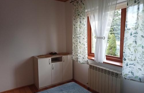Plaska House | Domek na skraju lasu