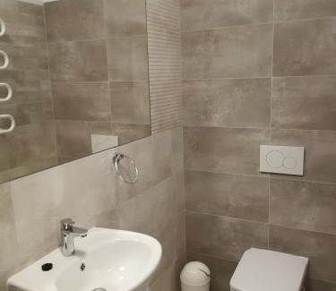 Oliwa Apartment | Domek przy lesie 2