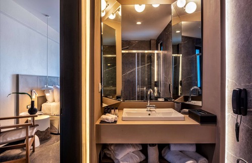 Elounda Resort | Domes Aulus Elounda All-Inclusive Resort, Curio by Hilton