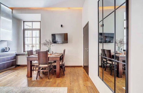 Old Town Apartment | Domillion Quiet 2bdr apt w panorama & balcony B83