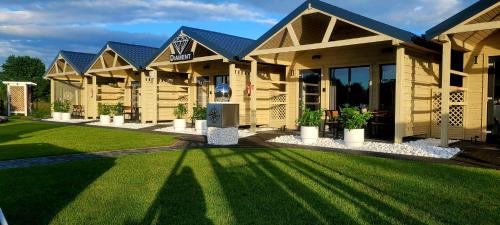 Dziwnowek Apartment | Domki DIAMENT, Comfortable Cottages near the Sea & Lake in Dziwnówek