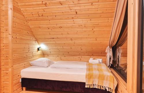 Bozkow Ski Chalet | Domki Osada Bożków z jacuzzi