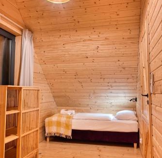 Bozkow Ski Chalet | Domki Osada Bożków z jacuzzi