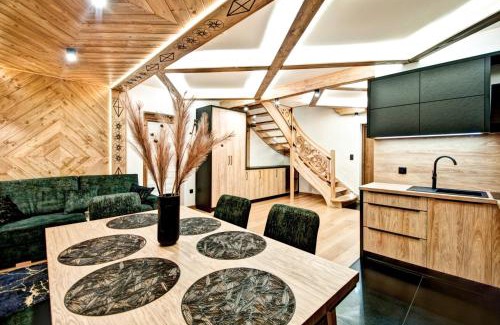 Poronin Ski Chalet | Domki pod Grapą JAKUZZI & DELUXE & Willa pod Grapą