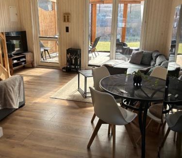 Chojnice House | Domki trzy jeziora z zewnętrznym SPA - sauna, balia do schładzania i jacuzzi