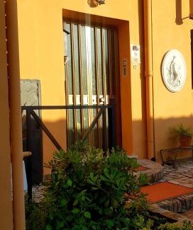 Quartiere XXV Appio Claudio Apartment | Domus Tepula II
