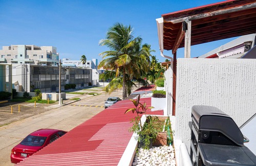Vilomar Condo | Don Julio's Beach Studio. A nice place to relax and enjoy beautiful playa Azul.