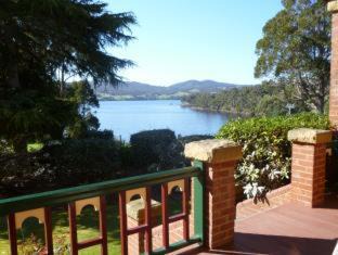 Castle Forbes Bay Bed & Breakfast | Donalea Bed and Breakfast & Riverview Apartment