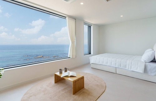 Donghae House | Donghae Neulbadarang Ocean View Pension