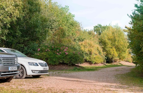 Sudbury Cottage | Dons Barn - A romantic holiday cottage with beautiful, beamed interiors. Wow.