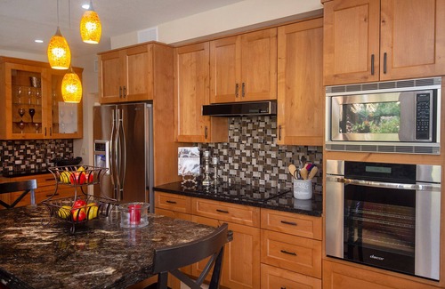 Sin Vacas House | Don’t miss out on this beautiful Tucson home. Ideal location/all the amenities