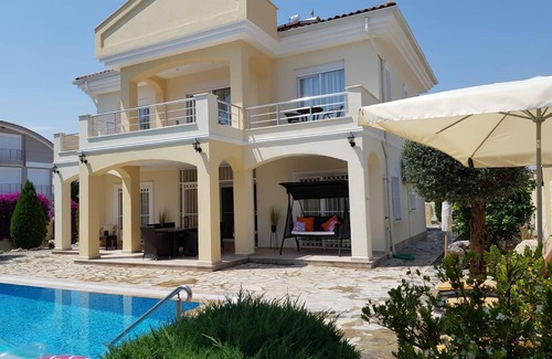 Kadriye Villa | Dont miss out your charming villa in belek