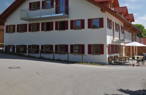 Dietringen Apartment | Doppelzimmer Classic - Seehotel & Appartements Schnöller