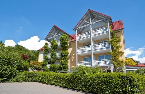 Wangen im Allgaeu Apartment | Doppelzimmer, 24qm, mit Balkon, Max. 2 Personen