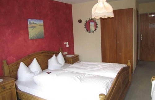 Deggenhausertal House | Doppelzimmer Classic - Landgasthof Linde