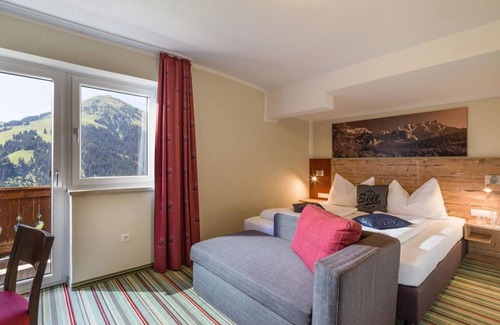 Soell House | Doppelzimmer, Dusche, WC Frühstück Kurz - Gasthof Gruberhof
