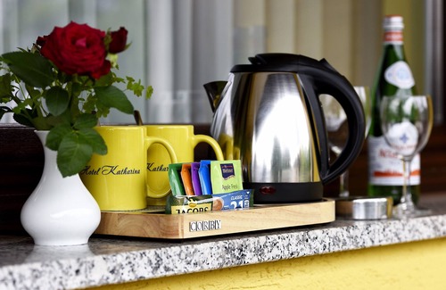Tuebingen Apartment | Doppelzimmer mit Bad und WC
