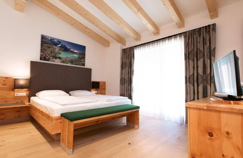 Kaprun House | Doppelzimmer mit Dusche od. Bad, WC - Hotel Tauernhof