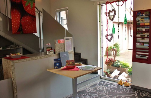 Lehrensteinsfeld Apartment | Doppelzimmer NB 2 - Gästehaus Zum Wolffenturm