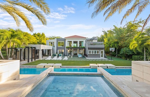 Dorado Pueblo House | Dorado Beach A Ritz-Carlton Reserve Large Home for Rent