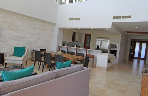Dorado Pueblo Condo | Dorado Beach adjoining the ritz Carlton reserve