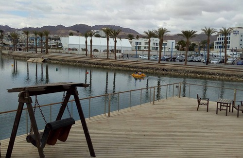 Negev Desert Apartment | Doris Luxury water front apt.