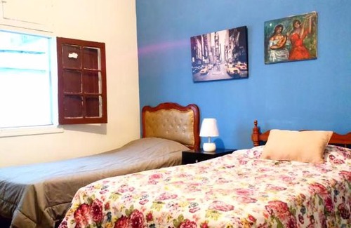 San Isidro House | Dos de Mayo