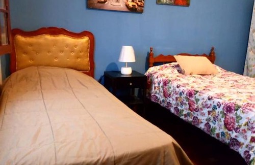 San Isidro House | Dos de Mayo