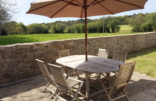 Pouldergat House | DOUARNENEZ bay all inclusive 4 people jacuzzi and sauna