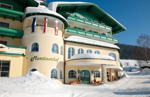 Sankt Martin am Tennengebirge House | Double room with shower, WC; East - Wohlfühlhotel Martinerhof